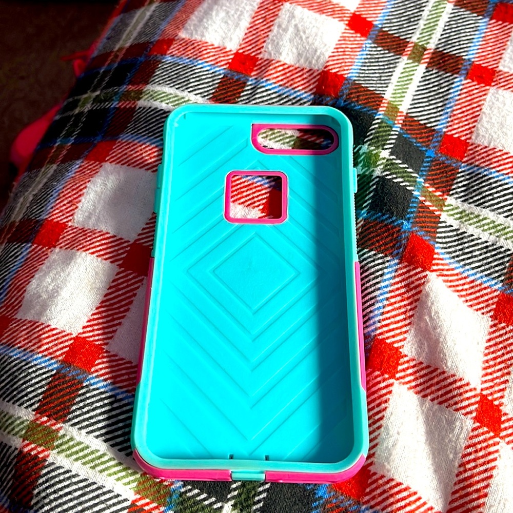 Used a few times iPhone 7/8 Plus dual layer case